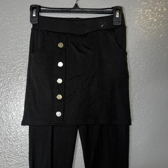 YiTong Black Skirted Leggings Women’s Size 10 – Stretch Pants with Button Detail - Picture 3 of 5